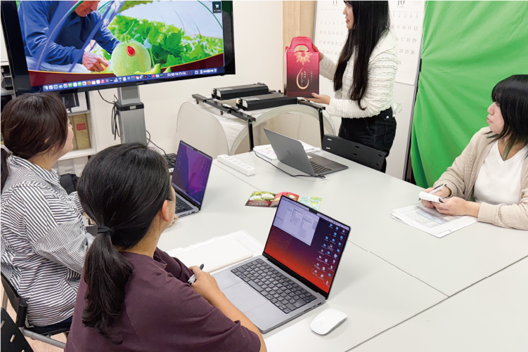 食品のパッケージ